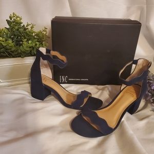 WOMENS INC Concepts Hadwin Scallop Block-Heel Sand Ink Suede  Sandals 6.4M